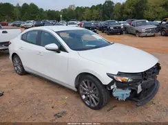 3MZBPBBL9MM252823 2021 MAZDA 3