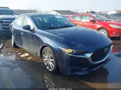 3MZBPBBM7MM208425 2021 MAZDA 3