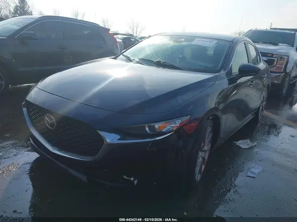 3MZBPBBM7MM208425 2021 MAZDA 3 - Image 2