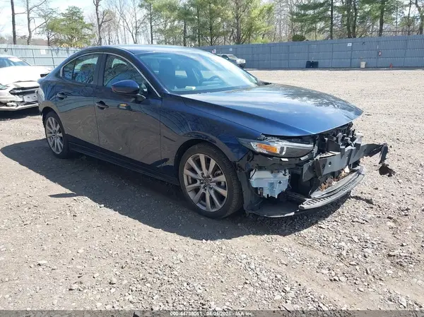 3MZBPBBM8MM208496 2021 MAZDA 3 - Image 1