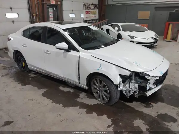 3MZBPBCL2MM251169 2021 MAZDA 3 - Image 1