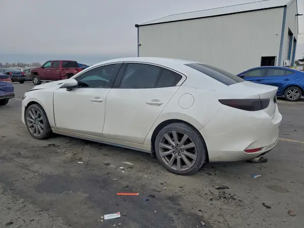 3MZBPBCL4MM252484 2021 MAZDA 3 - Image 2