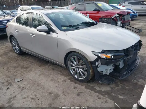 3MZBPBCL4NM305010 2022 MAZDA 3 - Image 1