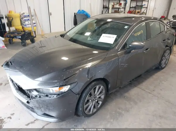 3MZBPBCL6MM252289 2021 MAZDA 3 - Image 2