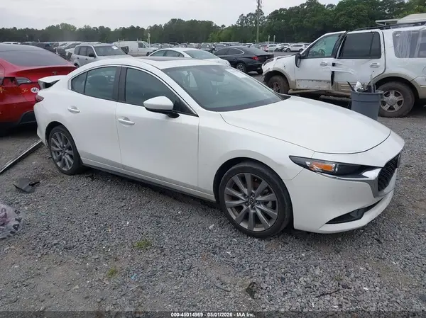 3MZBPBCL6NM313559 2022 MAZDA 3 - Image 1