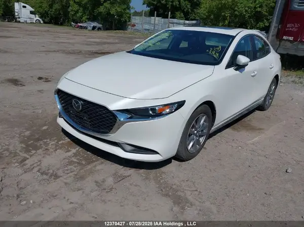 3MZBPBCL7NM307270 2022 MAZDA 3 - Image 2