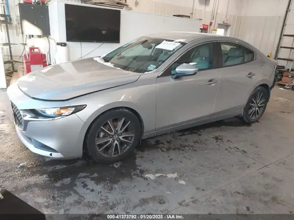 3MZBPBCM2LM129189 2020 MAZDA 3 - Image 2