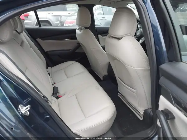 3MZBPBCM2MM207942 2021 MAZDA 3 - Image 8