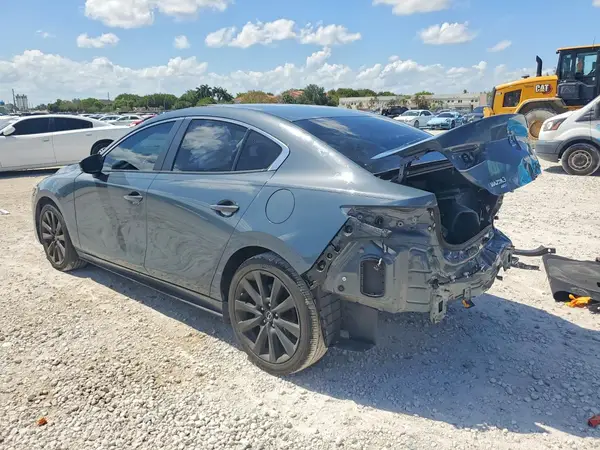 3MZBPBCM2RM419232 2024 MAZDA 3 - Image 2