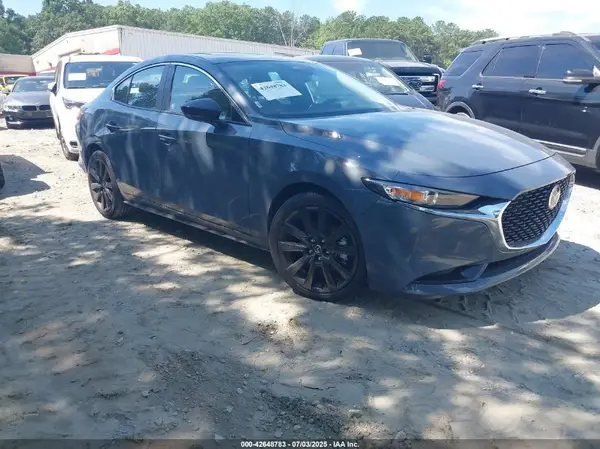 3MZBPBCM2SM467688 2025 MAZDA 3 - Image 1
