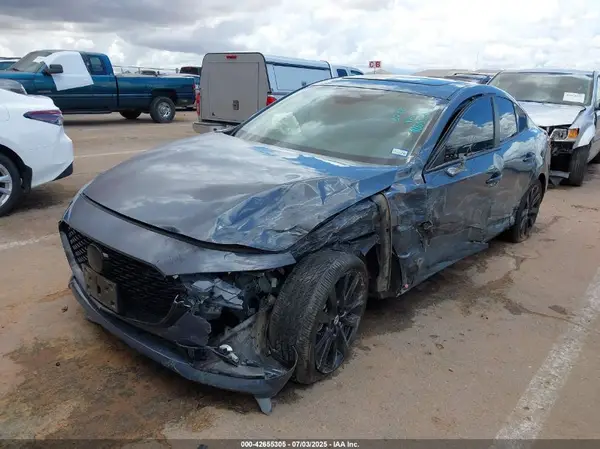3MZBPBCM3RM404190 2024 MAZDA 3 - Image 2
