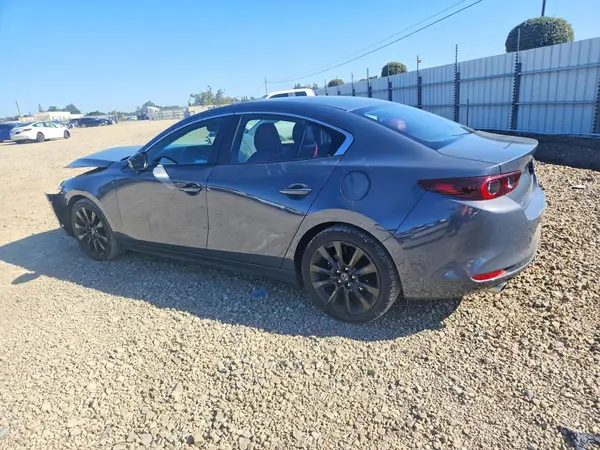 3MZBPBCM3RM411253 2024 MAZDA 3 - Image 2