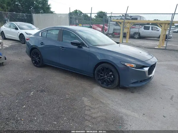 3MZBPBCM4PM359581 2023 MAZDA 3 - Image 1