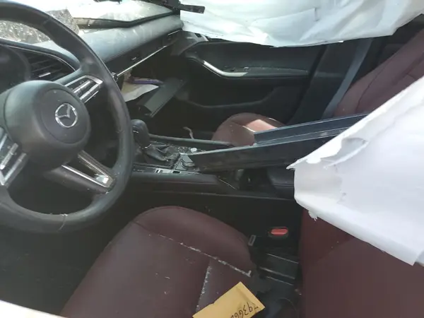 3MZBPBCM5PM385381 2023 MAZDA 3 - Image 8