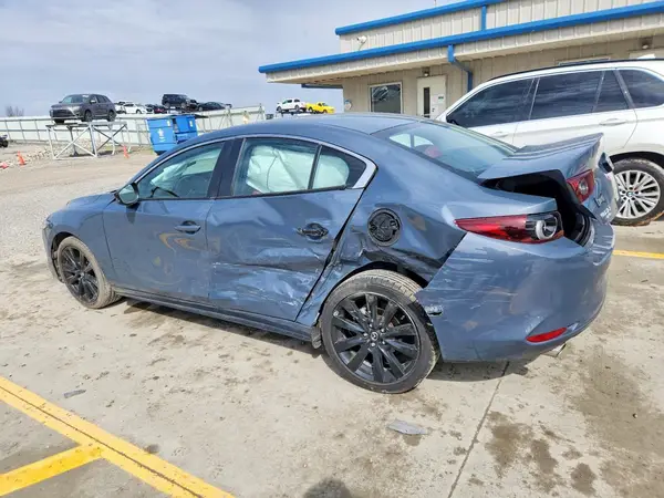 3MZBPBCM5RM421069 2024 MAZDA 3 - Image 2