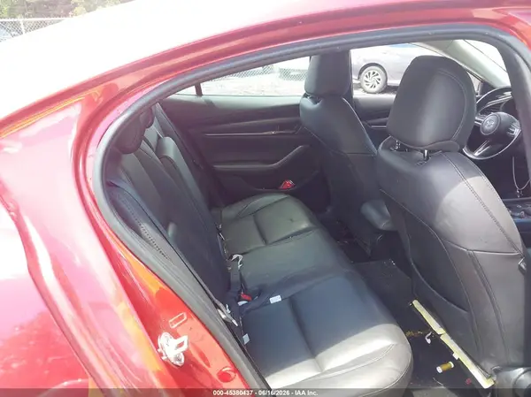 3MZBPBCM7MM205877 2021 MAZDA 3 - Image 8