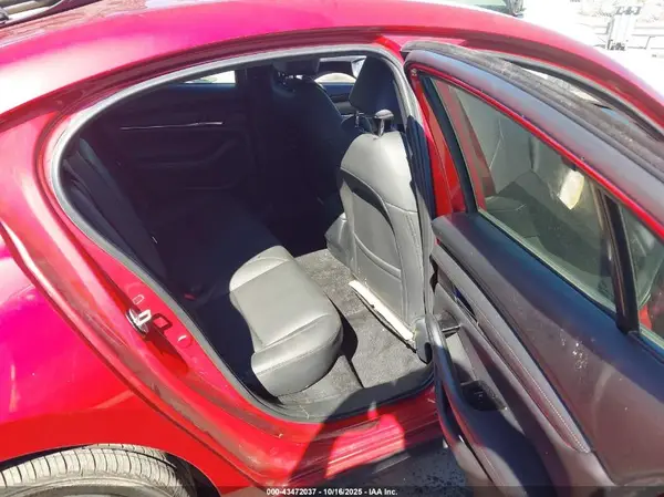3MZBPBCM8MM208111 2021 MAZDA 3 - Image 8