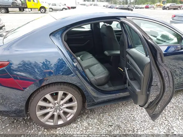3MZBPBCM8MM208867 2021 MAZDA 3 - Image 8
