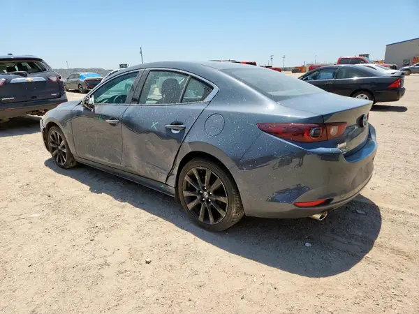 3MZBPBCM8RM413340 2024 MAZDA 3 - Image 2