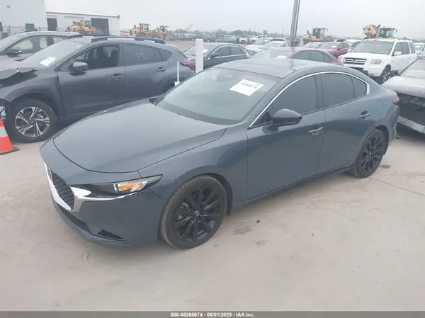 3MZBPBCM8SM452726 2025 MAZDA 3 - Image 2