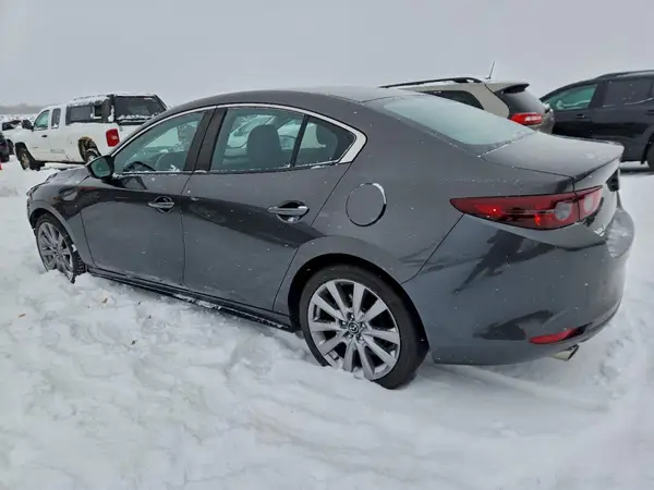 3MZBPBCM9MM205752 2021 MAZDA 3 - Image 2