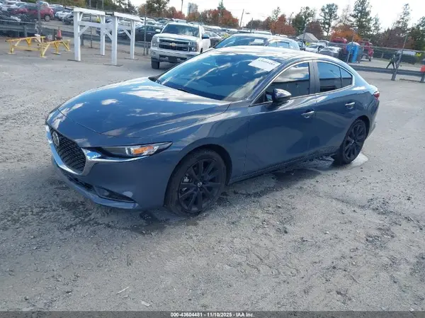 3MZBPBCM9RM421270 2024 MAZDA 3 - Image 2