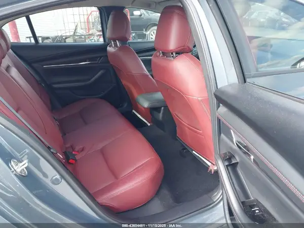 3MZBPBCM9RM421270 2024 MAZDA 3 - Image 8