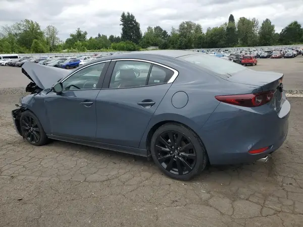 3MZBPBCM9SM467798 2025 MAZDA 3 - Image 2
