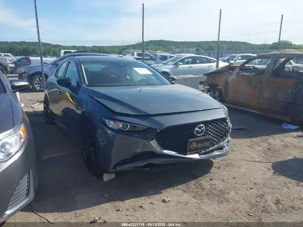 3MZBPBCMXPM359083 2023 MAZDA 3 - Image 1