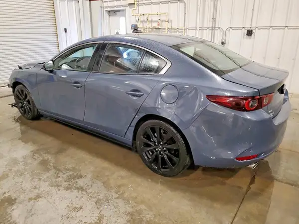 3MZBPBCMXRM414019 2024 MAZDA 3 - Image 2