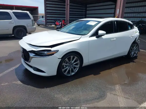 3MZBPBDL2NM309748 2022 MAZDA 3 - Image 2