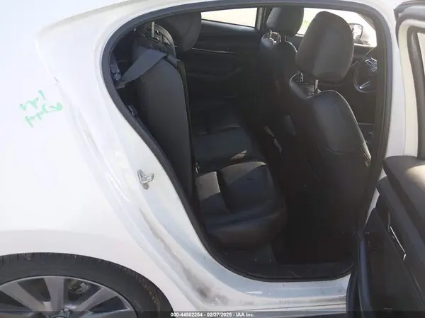 3MZBPBDL2NM313783 2022 MAZDA 3 - Image 8