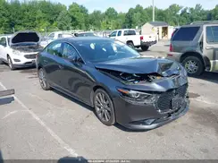 3MZBPBDL5NM315205 2022 MAZDA 3