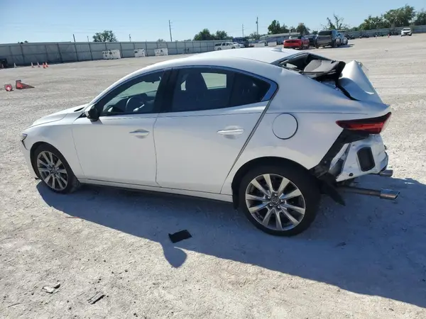 3MZBPBDL8NM318955 2022 MAZDA 3 - Image 2