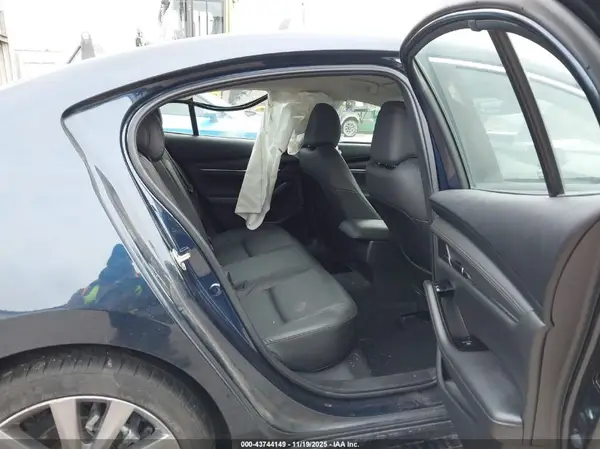 3MZBPBDM1LM132549 2020 MAZDA 3 - Image 8