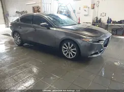 3MZBPBDM3LM137803 2020 MAZDA 3