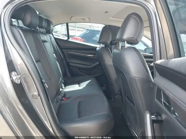 3MZBPBDMXPM374326 2023 MAZDA 3 - Image 8