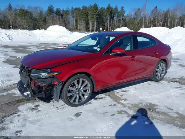3MZBPBEM0LM129057 2020 MAZDA 3 - Image 2