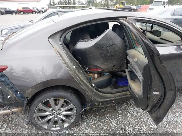 3MZBPBEM1LM118245 2020 MAZDA 3 - Image 8