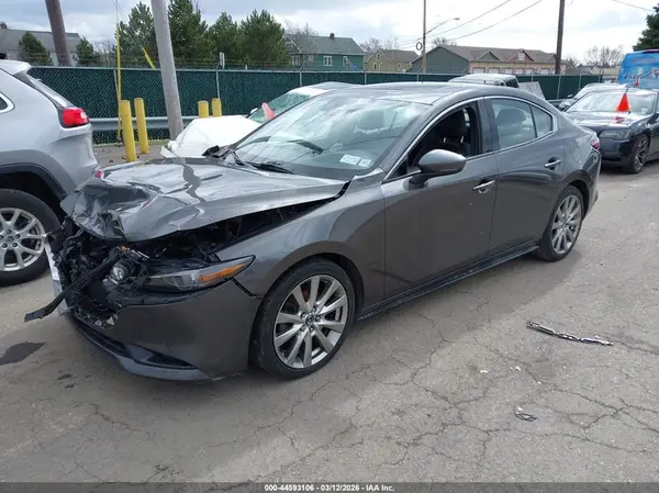 3MZBPBEM3LM125813 2020 MAZDA 3 - Image 2