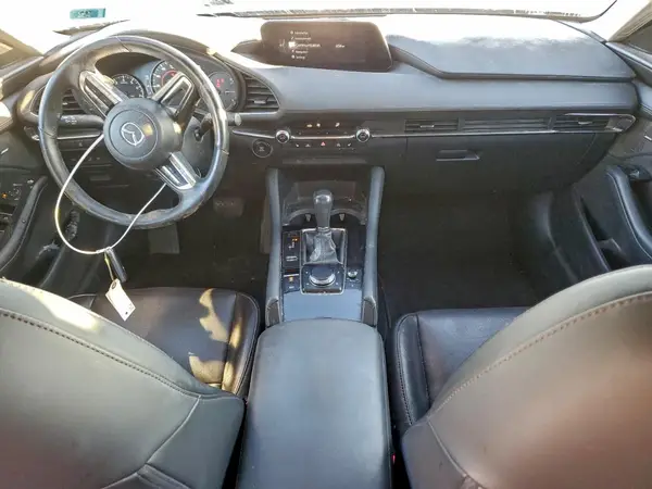 3MZBPBEM7LM123269 2020 MAZDA 3 - Image 8