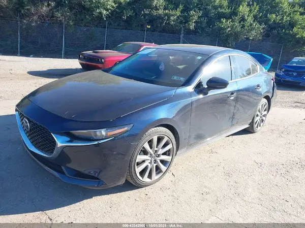 3MZBPBEMXLM134475 2020 MAZDA 3 - Image 2
