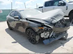 3MZBPBEY0MM209429 2021 MAZDA 3