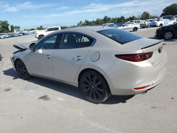3MZBPBEY1RM428343 2024 MAZDA 3 - Image 2