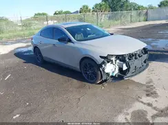 3MZBPBEY4NM300365 2022 MAZDA 3