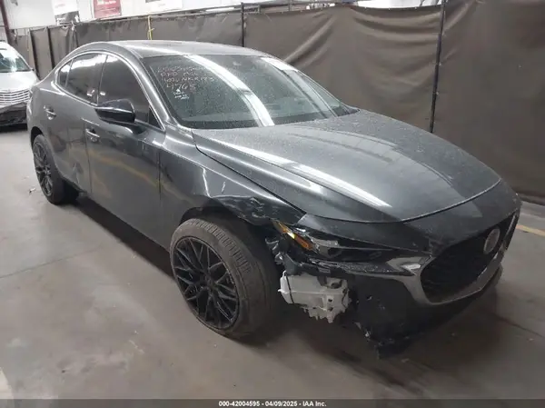 3MZBPBEY7PM384765 2023 MAZDA 3 - Image 1