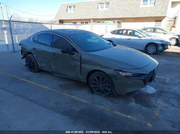 3MZBPBXY0RM404743 2024 MAZDA 3 - Image 1
