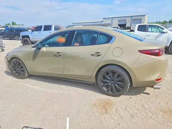 3MZBPBXY5RM407198 2024 MAZDA 3 - Image 2