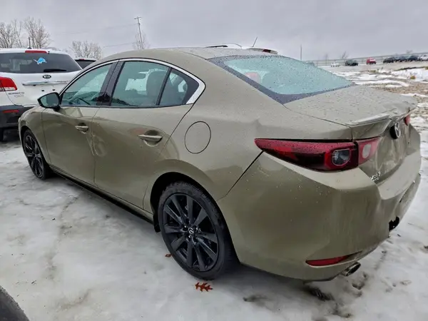 3MZBPBXY6SM455203 2025 MAZDA 3 - Image 2