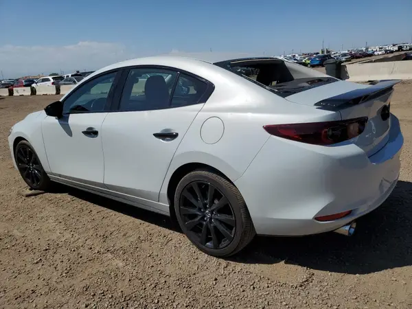 3MZBPBXY9RM400481 2024 MAZDA 3 - Image 2
